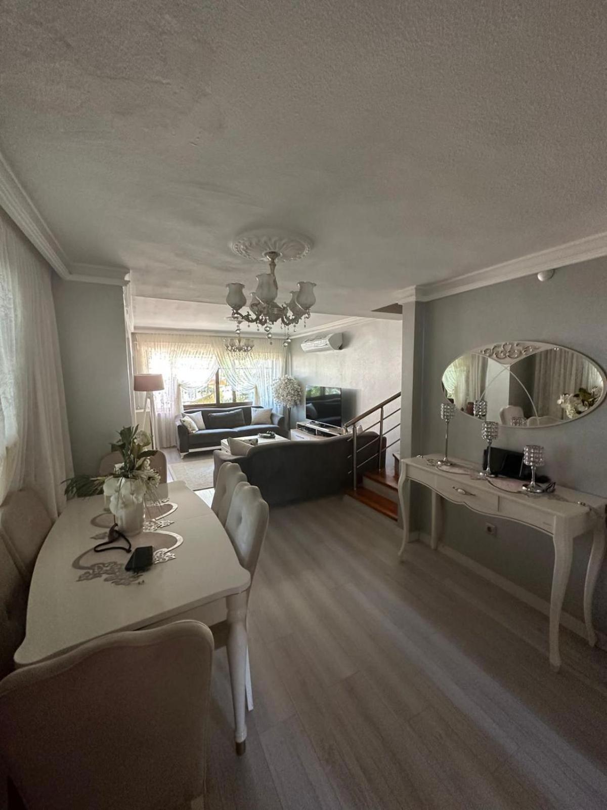Villa With Private Pool In Marmaris